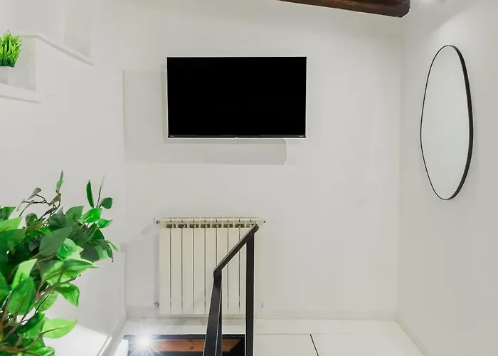 דירה Duplex Trastevere With Courtyard