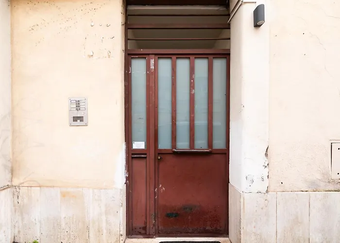 Duplex Trastevere With Courtyard